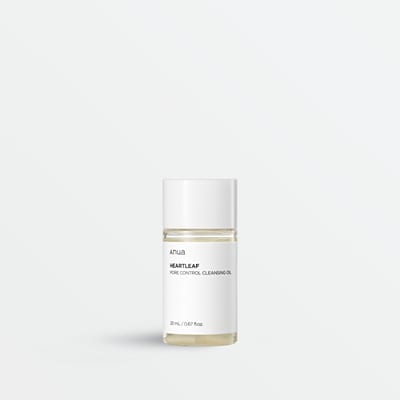 HEARTLEAF PORE CONTROL CLEANSING OIL product photo