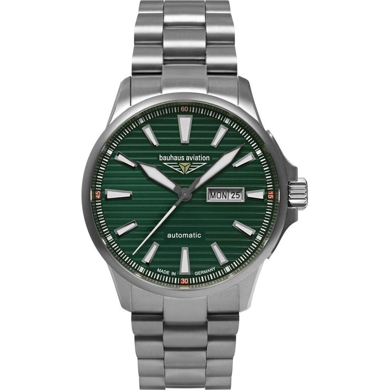 Bauhaus Aviation Automatisch Titanium GMT Herenhorloge 42mm professional product photo ready to upload to shopify