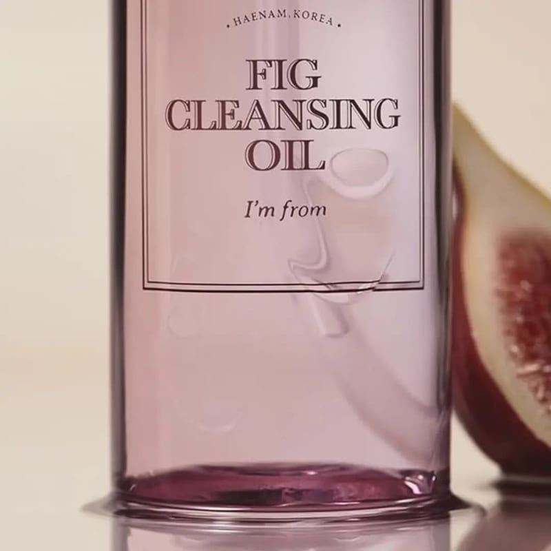 Fig Cleansing Oil 200ml professional product photo ready to upload to shopify