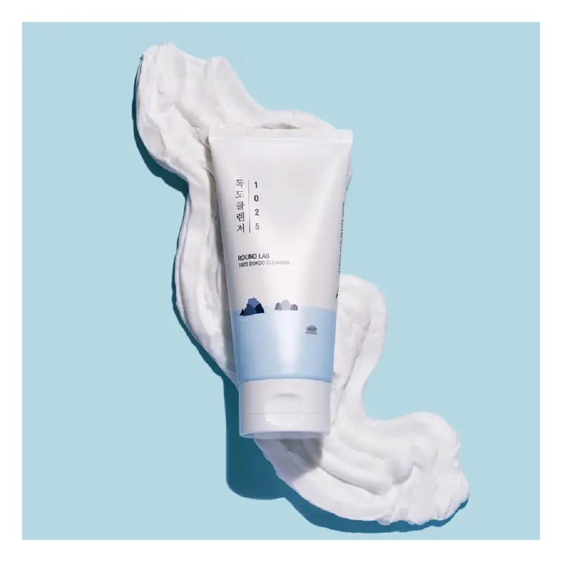 Round Lab 1025 DOKDO Cleanser 150ml professional product photo ready to upload to shopify