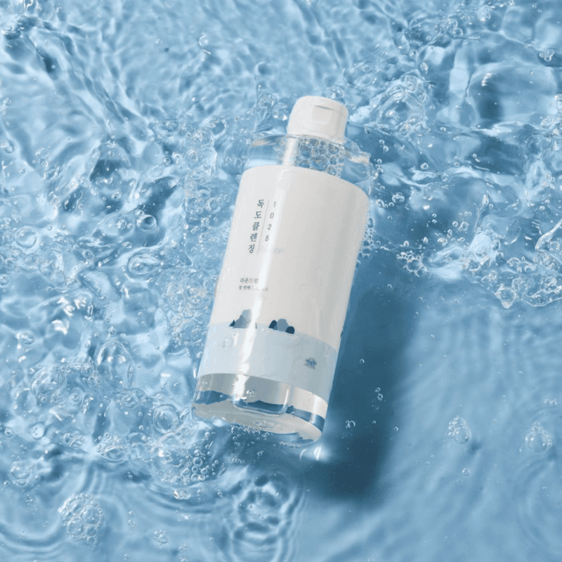 Round Lab 1025 DOKDO Cleansing Water 400ml professional product photo ready to upload to shopify