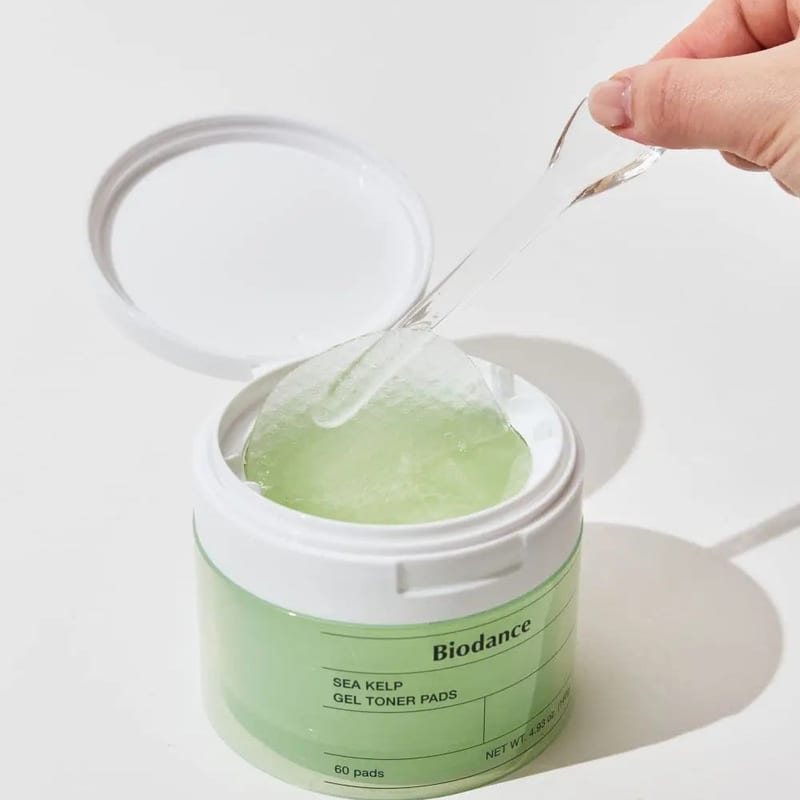 Sea Kelp Gel Toner Pad professional product photo ready to upload to shopify